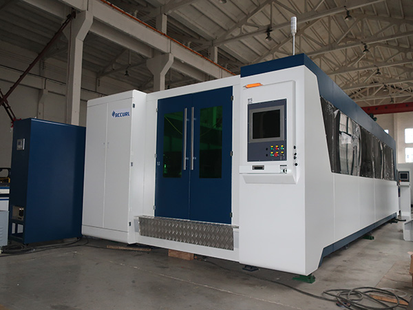 2500w Full Mbyllur Tabela Fiber Fletë Laser Sheet Prerje Machine