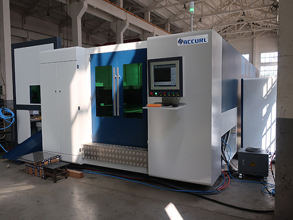 3000W Fiber Laser Prerës Machine me ndryshor paletë të dyfishtë