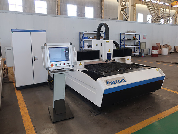 CNC Fiber 1000W Laser Prerës Makinerisë për çelik karboni 3000x1500mm